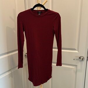 UNIF Burgundy and Black Ribbed Long Sleeve Bodycon Dress